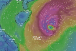 Du bao duong di cua bao so 8 truoc ngay do bo hinh anh