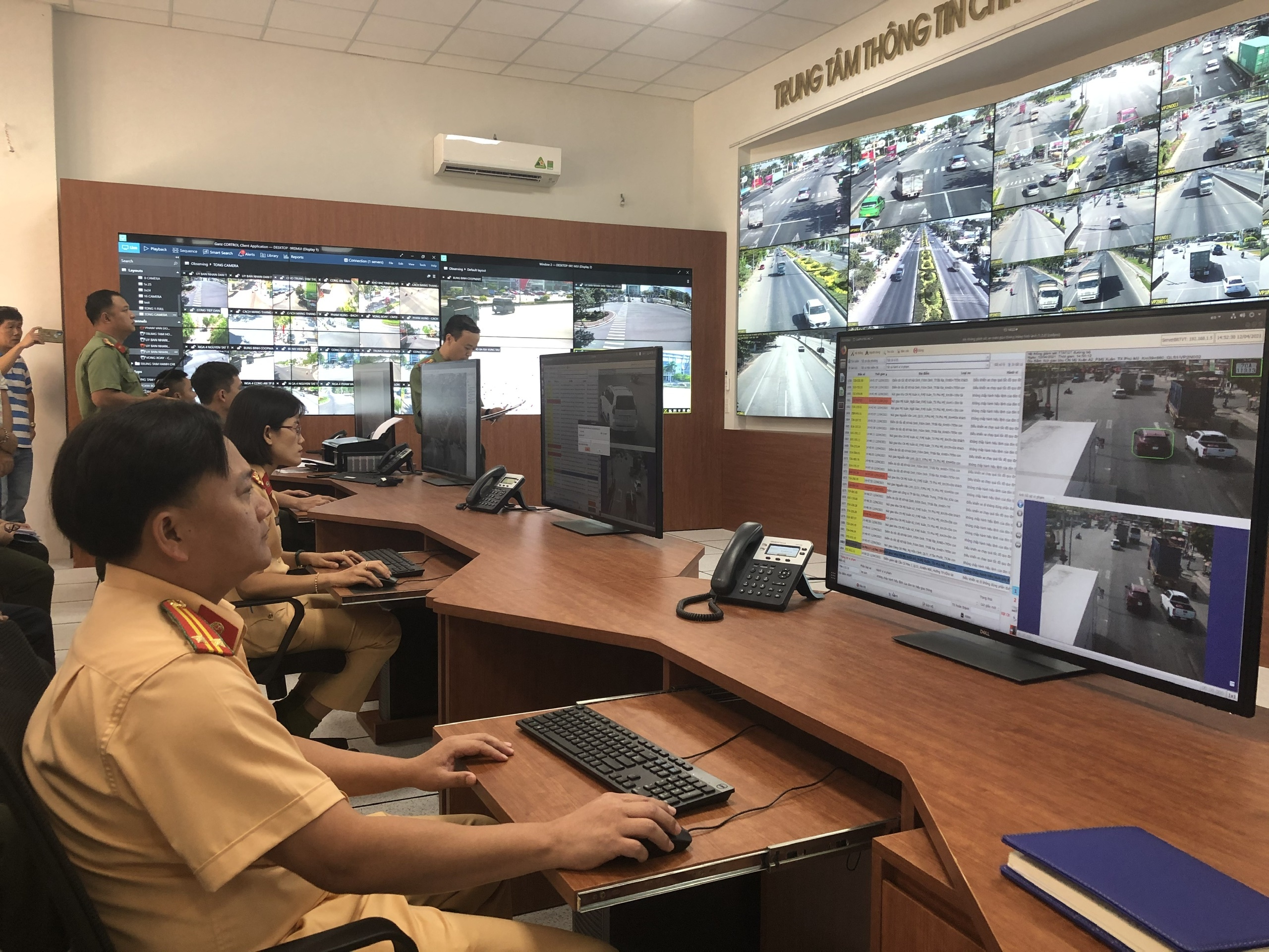 camera giam sat giao thong o quoc lo 51 anh 1