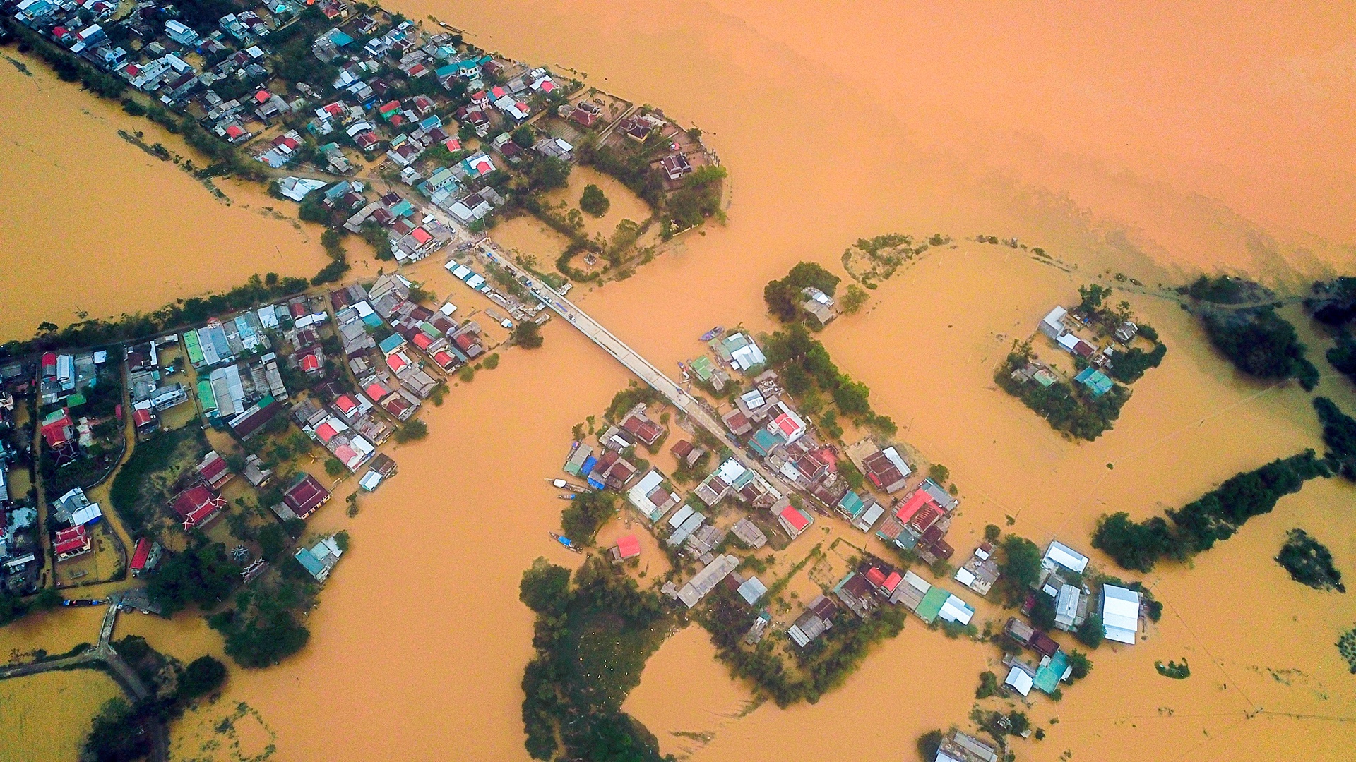 sieu bao gan Bien Dong anh 3