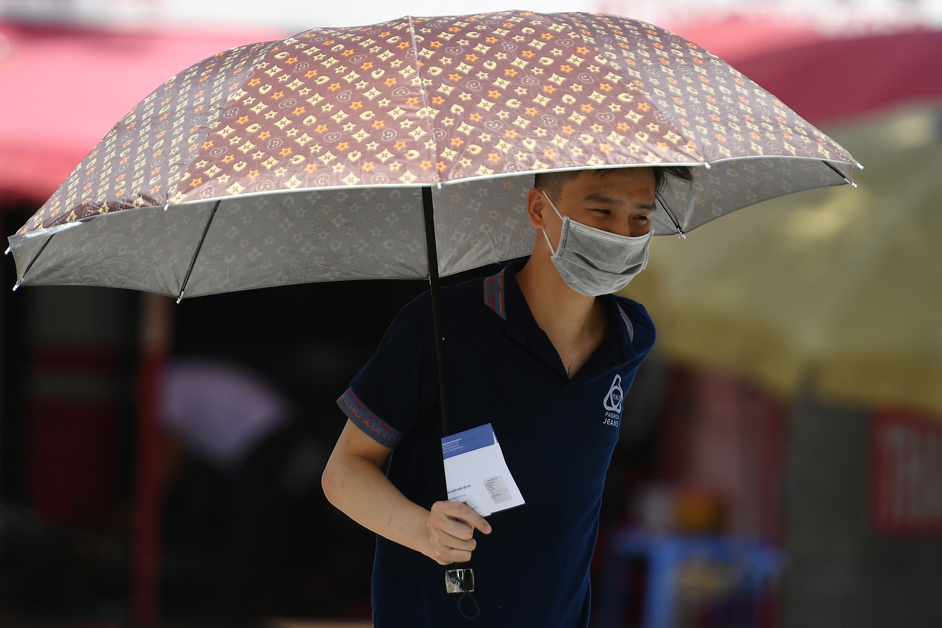 nang nong 40 do C o mien Bac anh 1