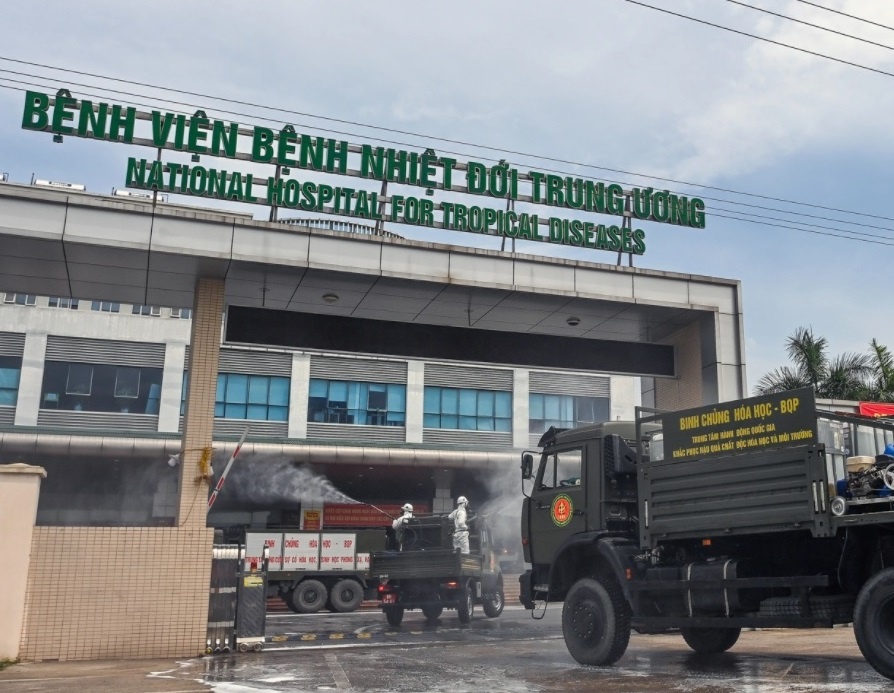 benh nhan mac Covid o Benh vien Nhiet doi anh 1