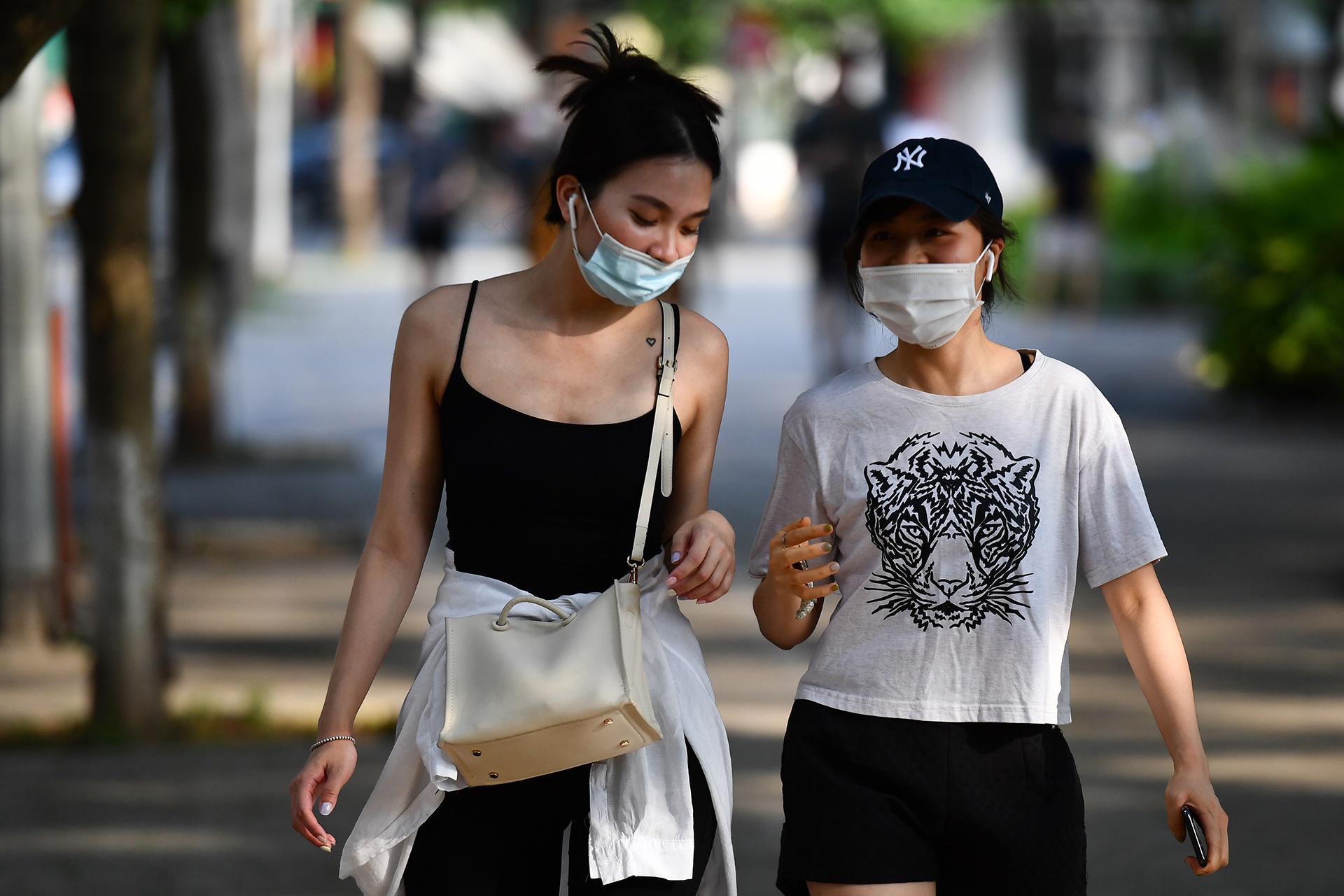 Ha Noi oi nong tu hom nay hinh anh