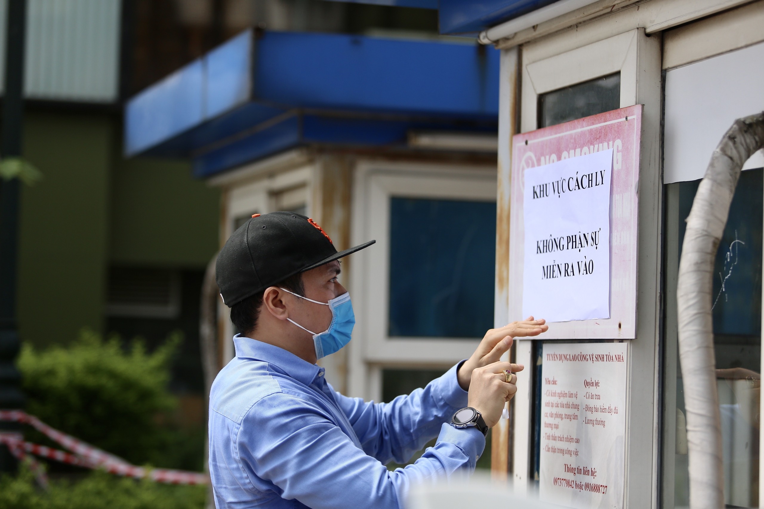 phong toa chung cu co ca mac Covid-19 anh 4