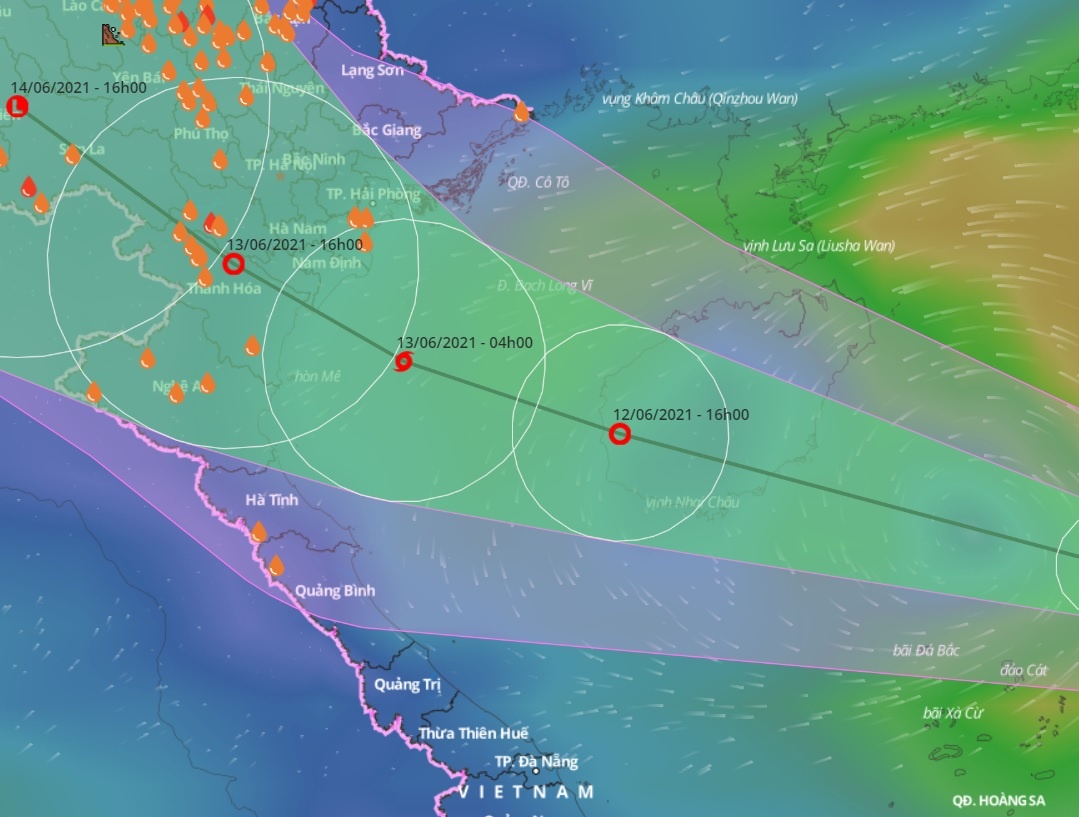 Mien Bac co the hung bao 2 ngay toi hinh anh
