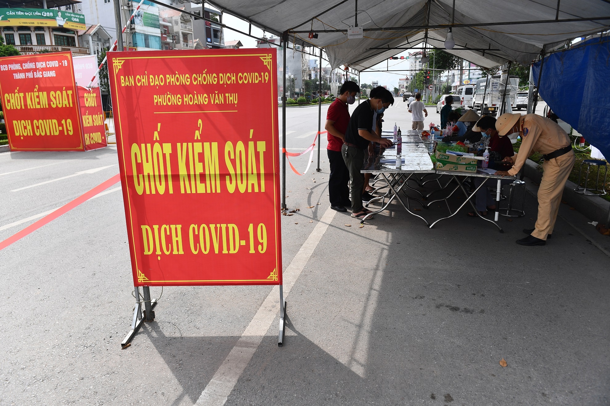 29 ca lay nhiem nCoV trong khu cach ly anh 1