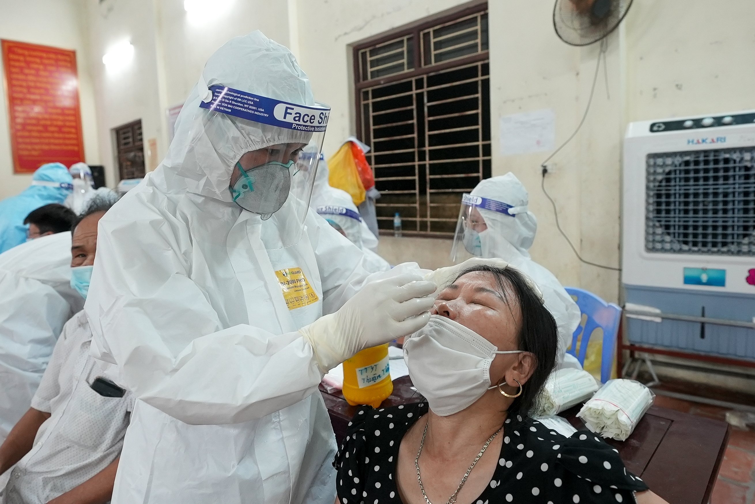 5 ca nhiem Covid-19 o Son La anh 1