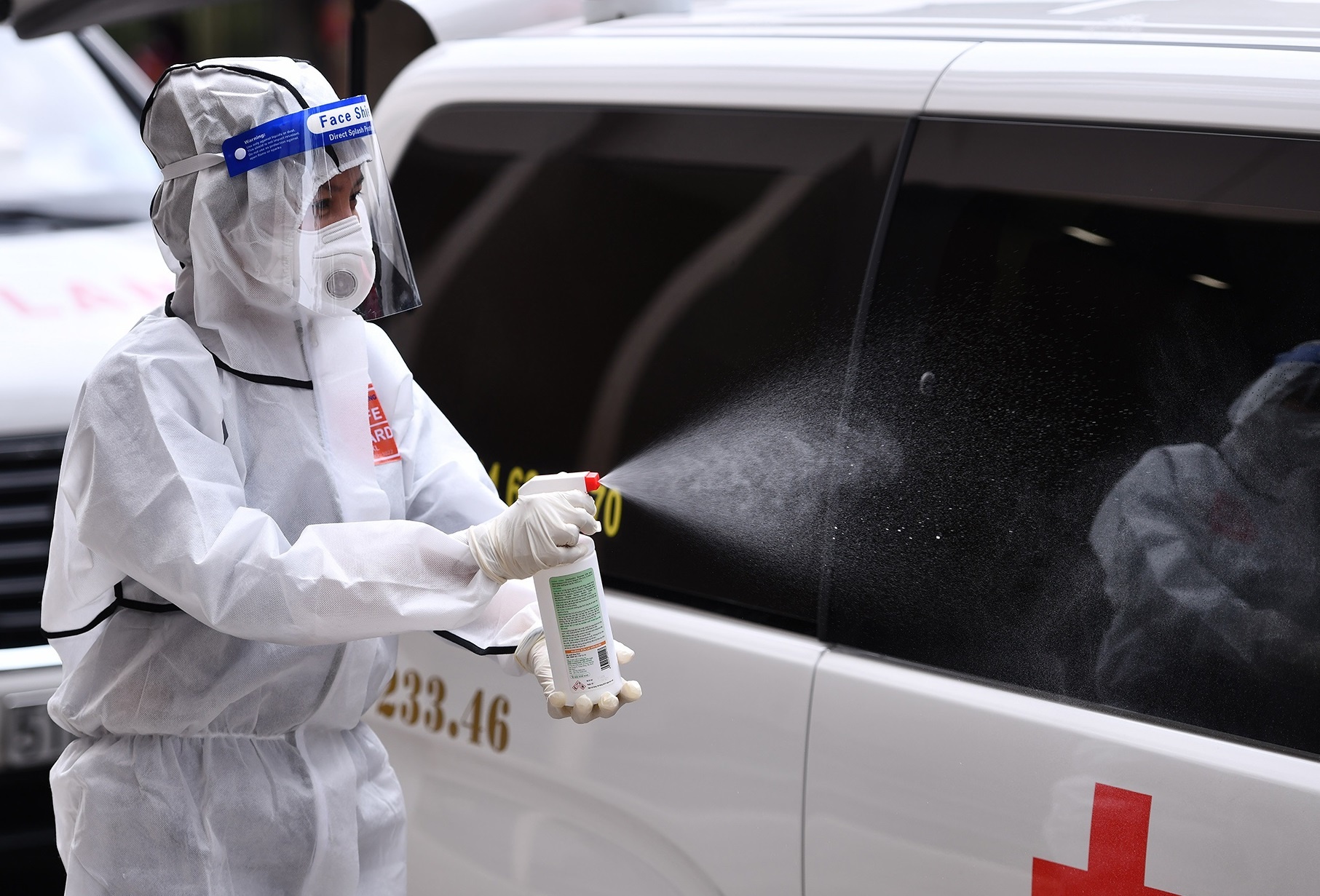 6 nguoi chay xe may tu Binh Duong ve Lao Cai nhiem nCoV hinh anh