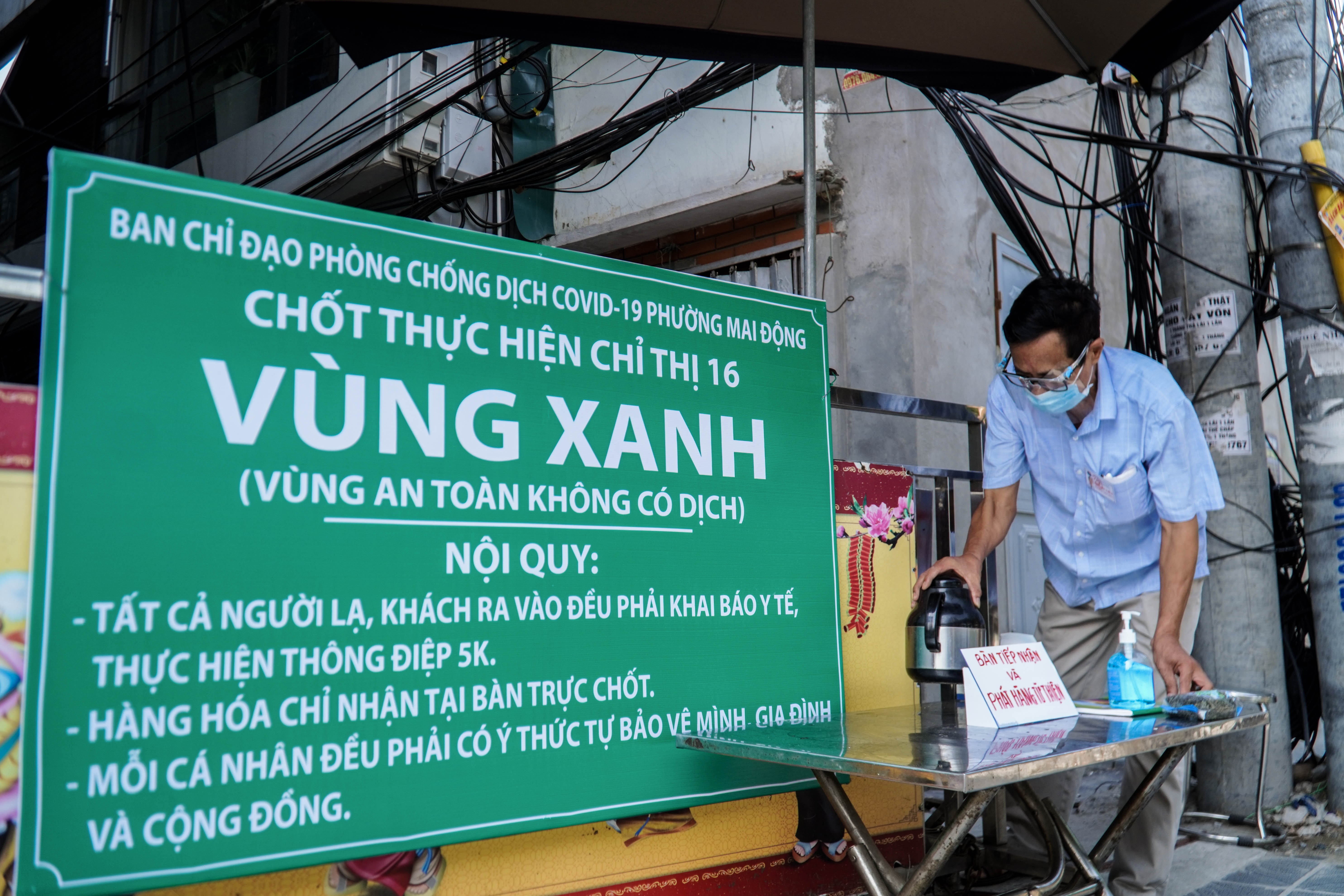 gian cach xa hoi 15 ngay o Ha Noi anh 6