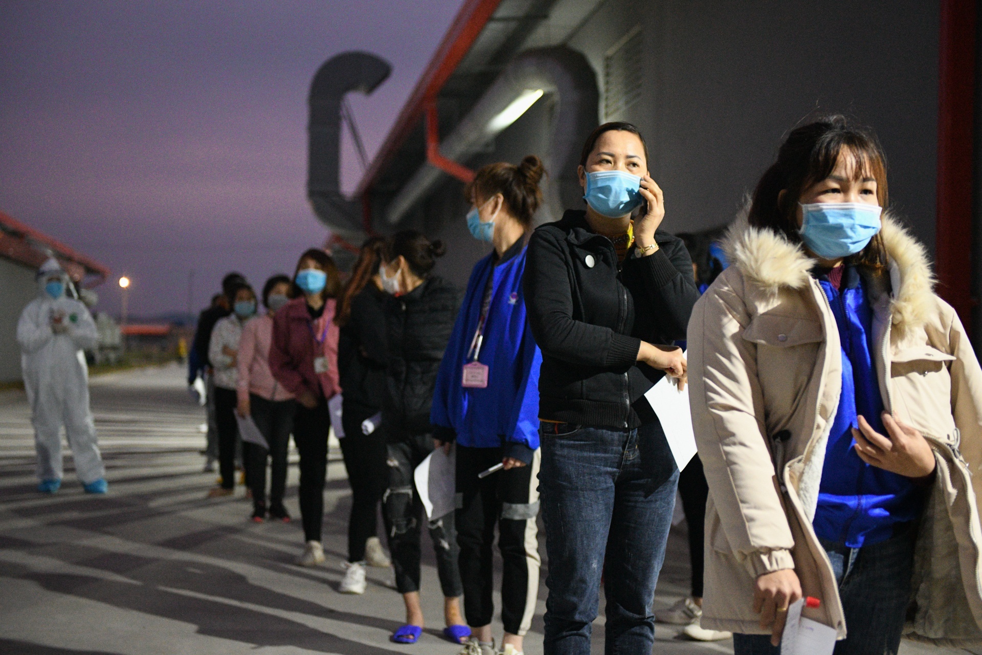 Hai Duong xet nghiem tim F0 anh 2