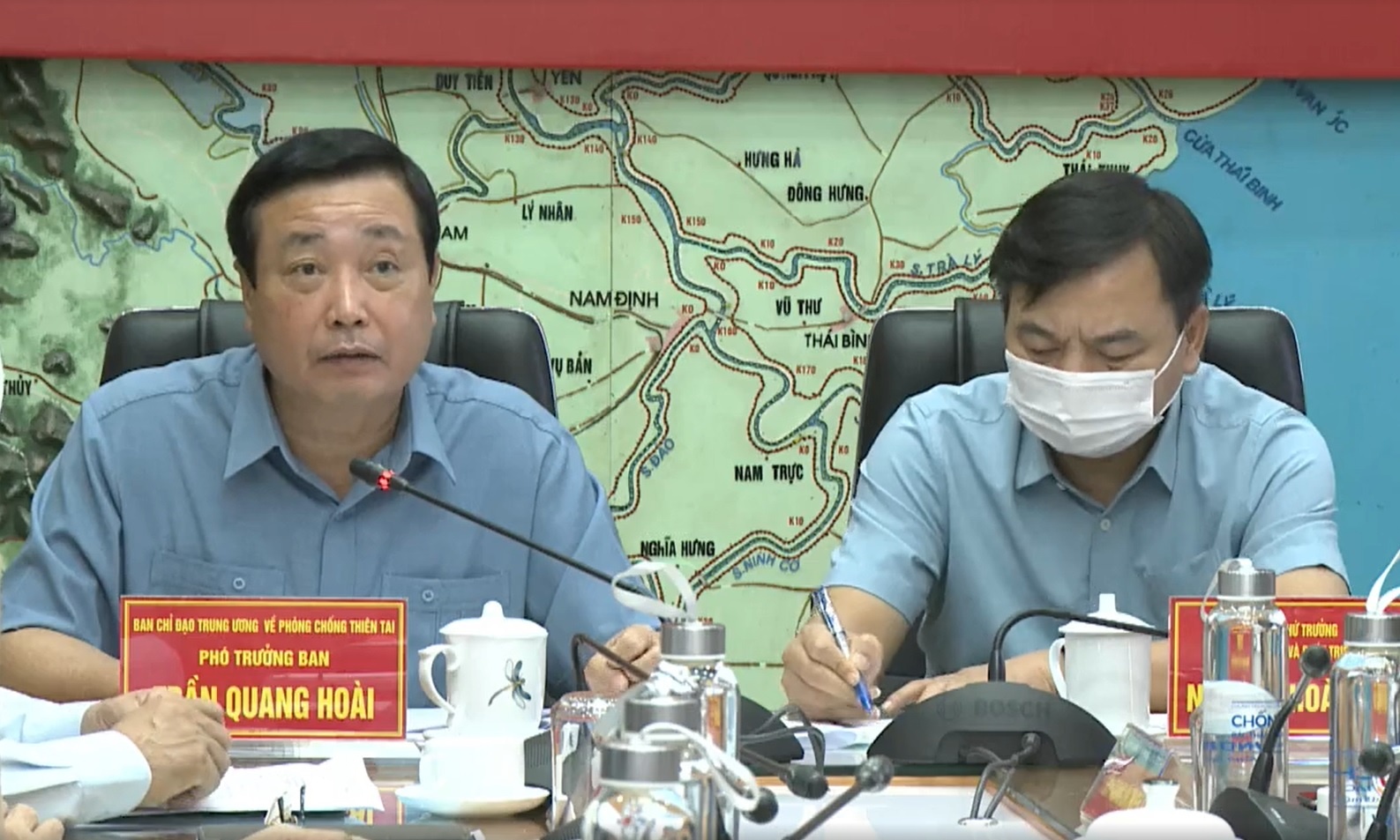 dieu truc thang ung pho voi bao so 5 anh 2