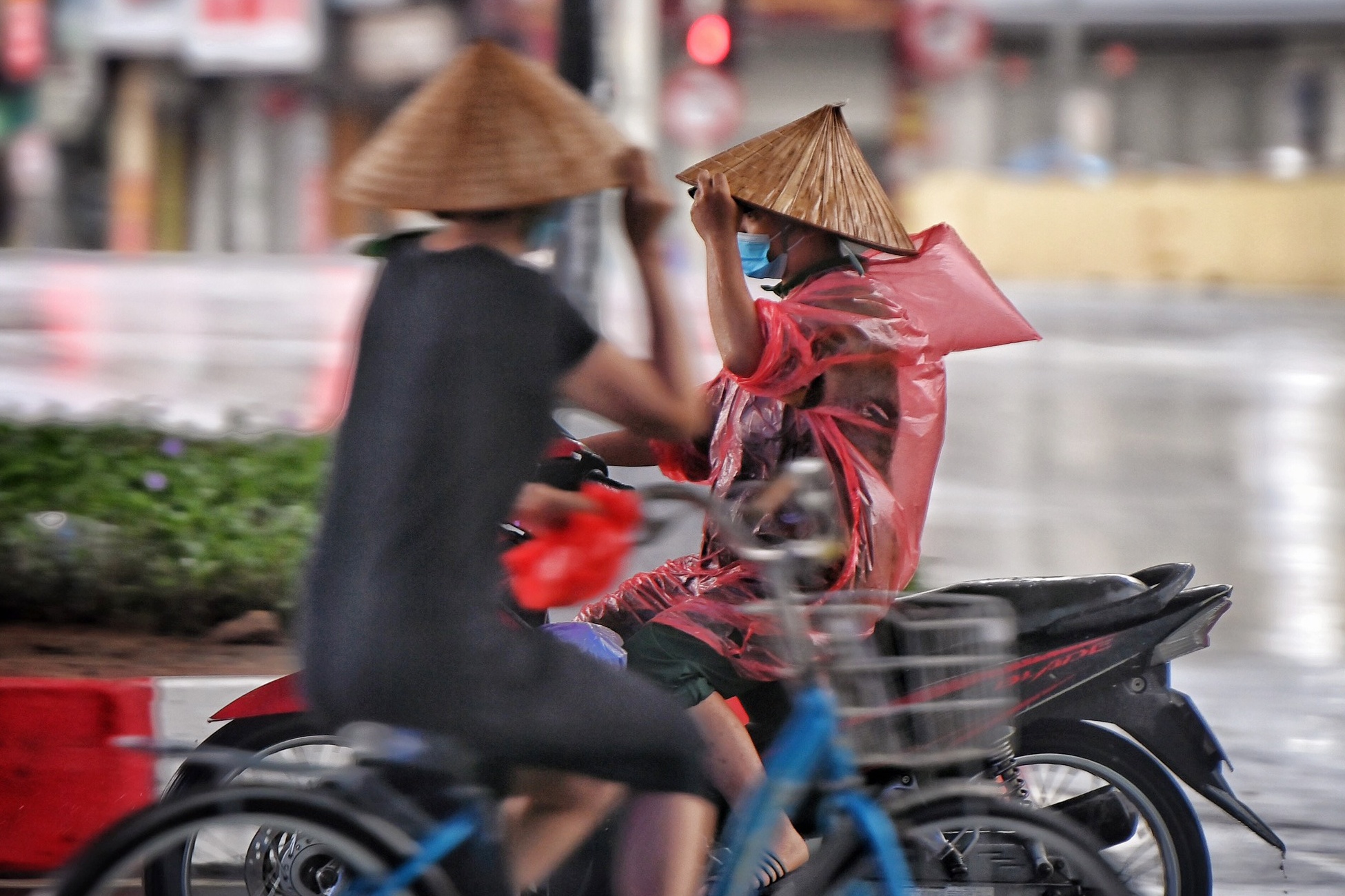 Don khong khi lanh tang cuong, Ha Noi mua lanh tro lai hinh anh