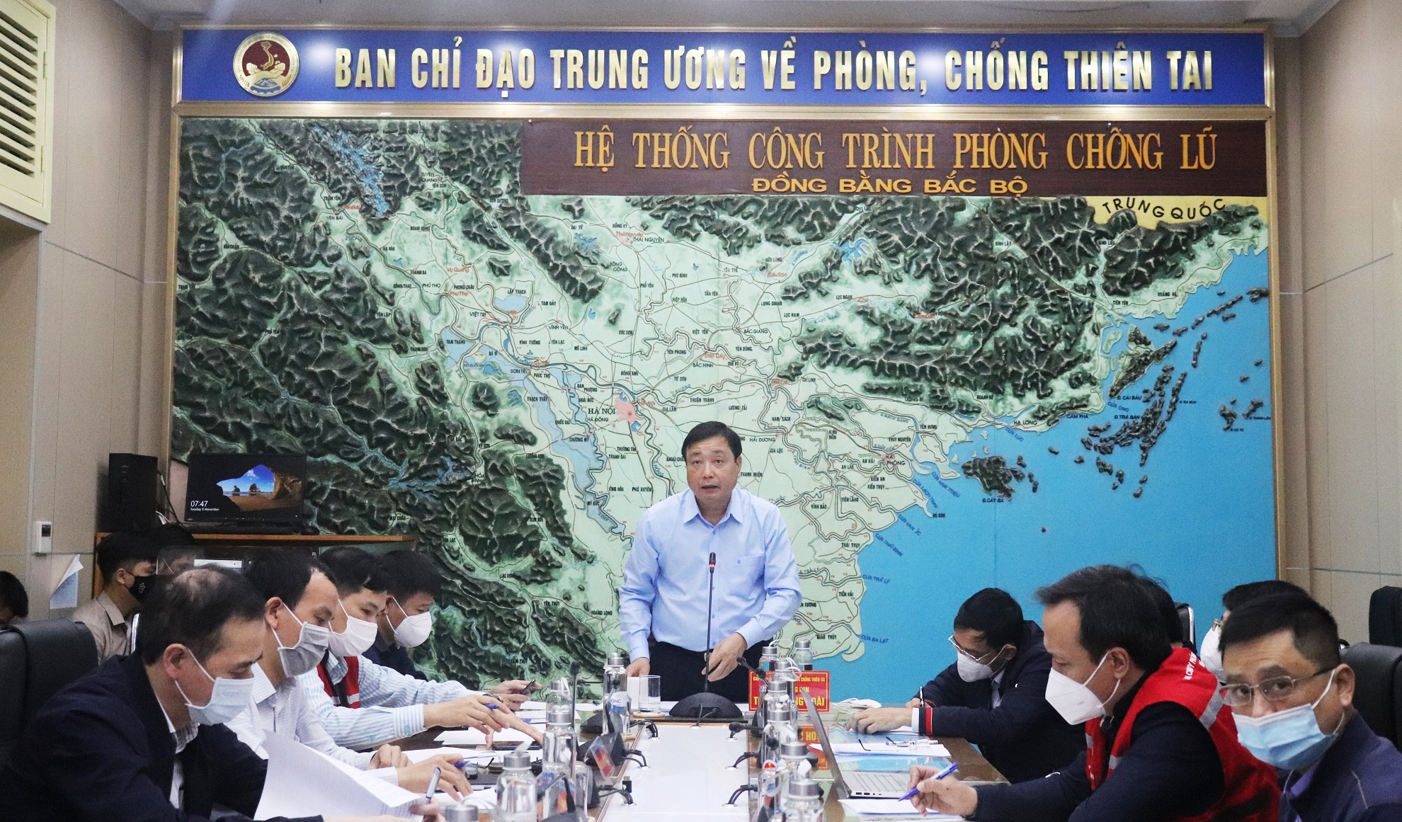 so tan nguoi ung pho mua lu mien Trung anh 2