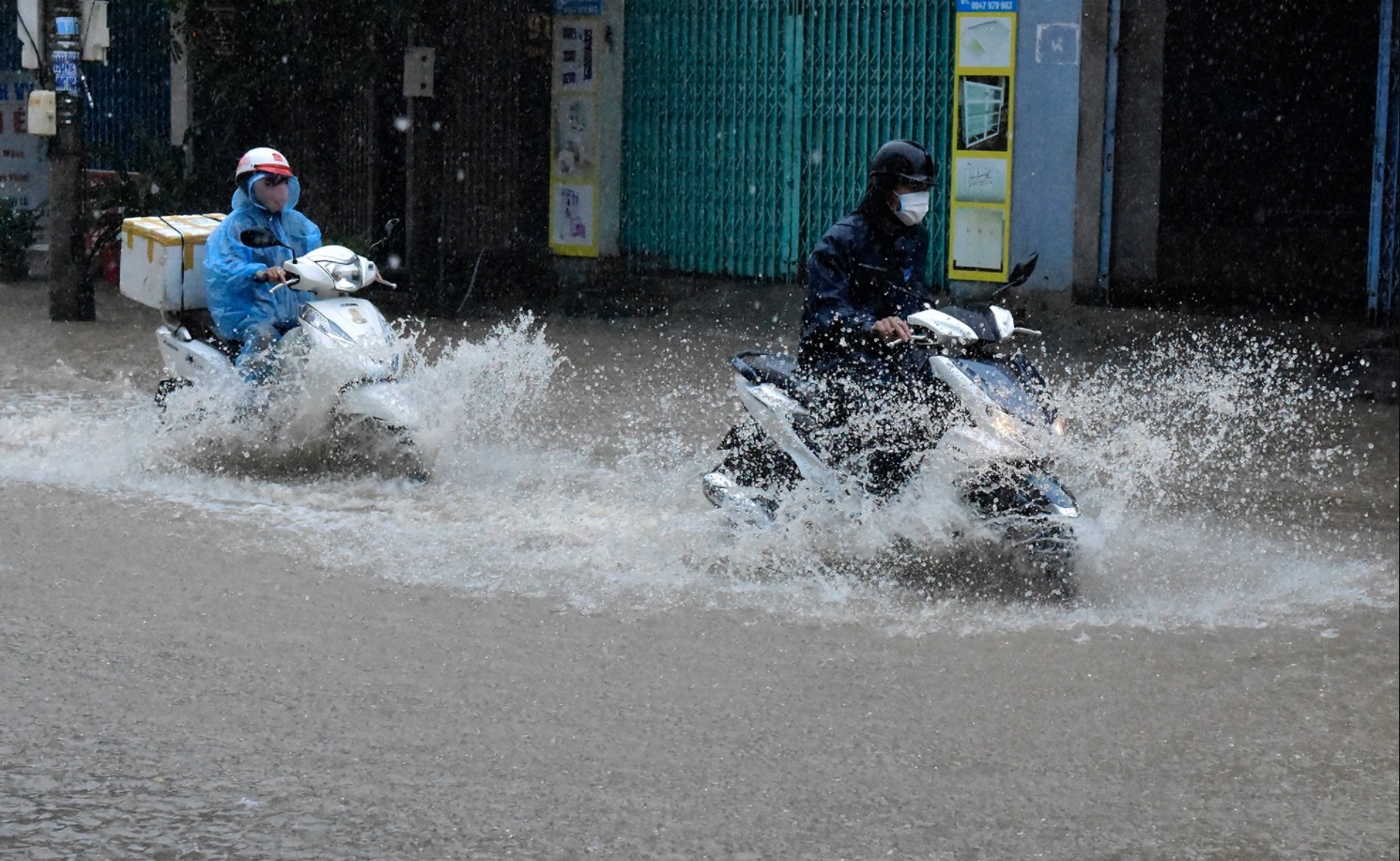 so tan nguoi ung pho mua lu mien Trung anh 1