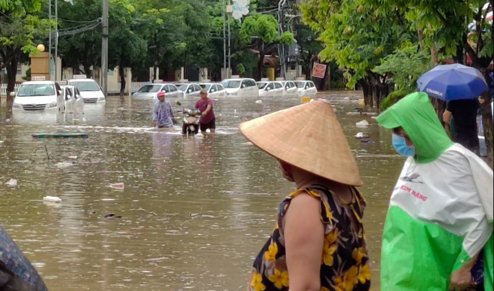 mua lu mien Trung anh 1