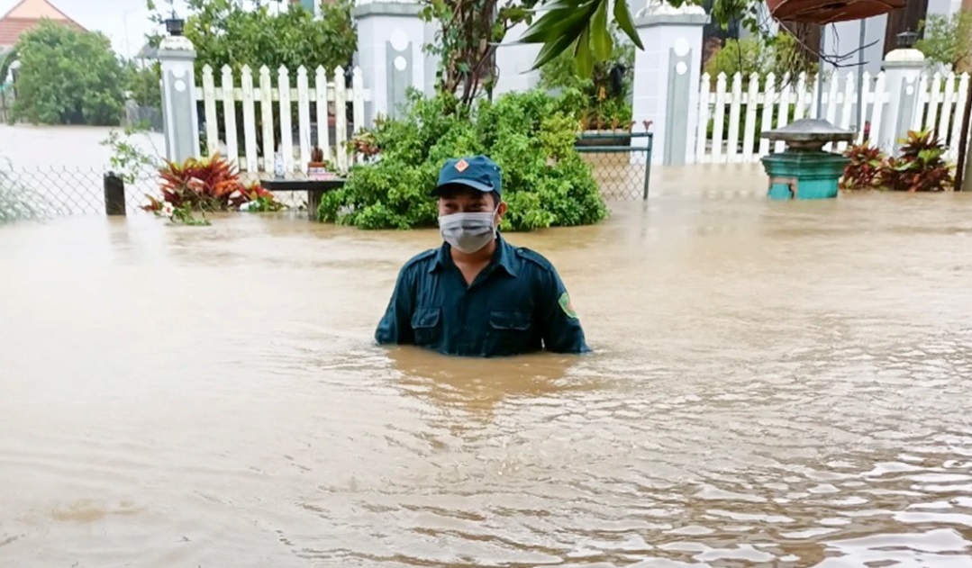 4 nguoi chet do mua lu mien Trung hinh anh