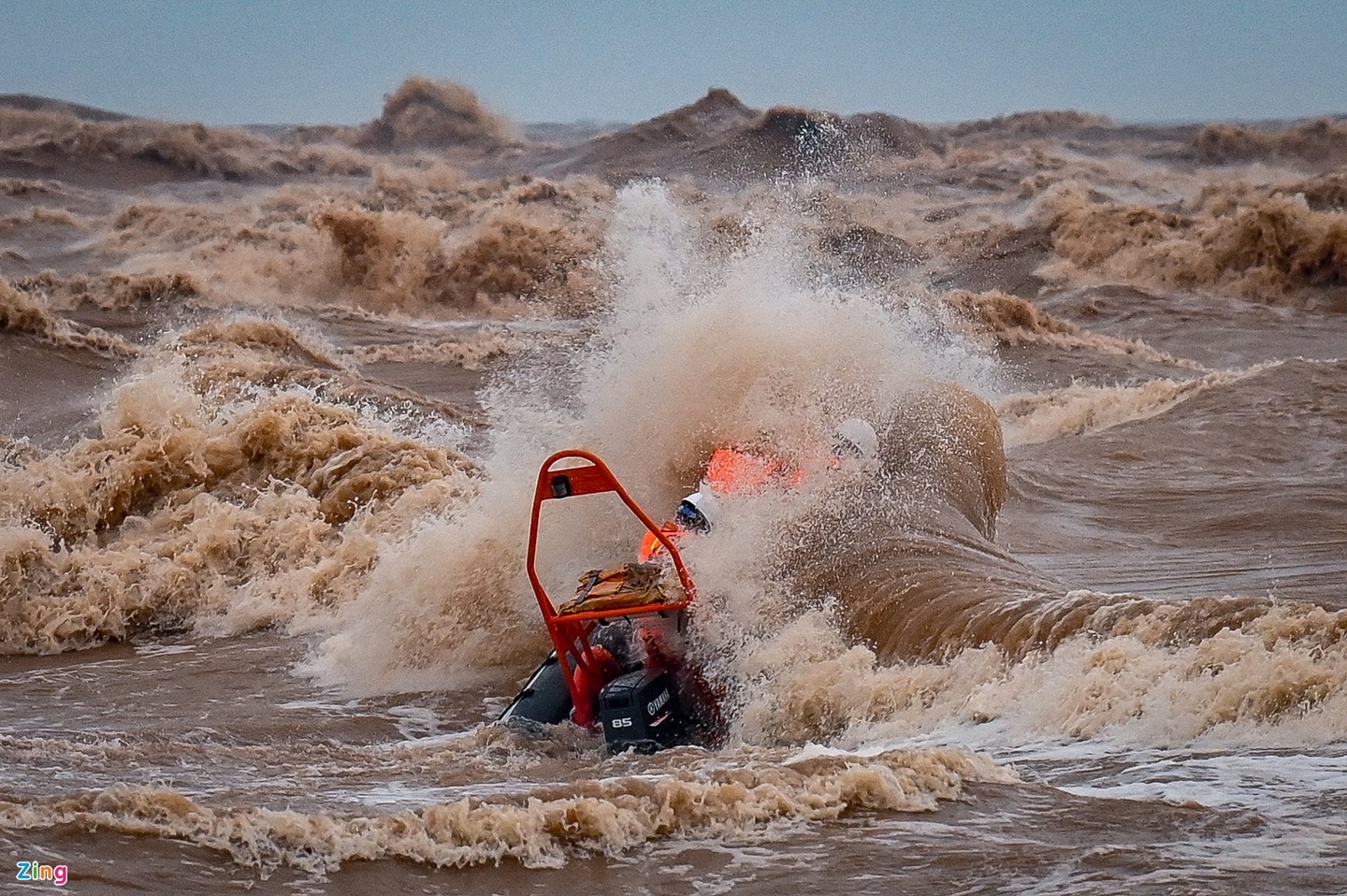 Bien Dong sap don bao hinh anh