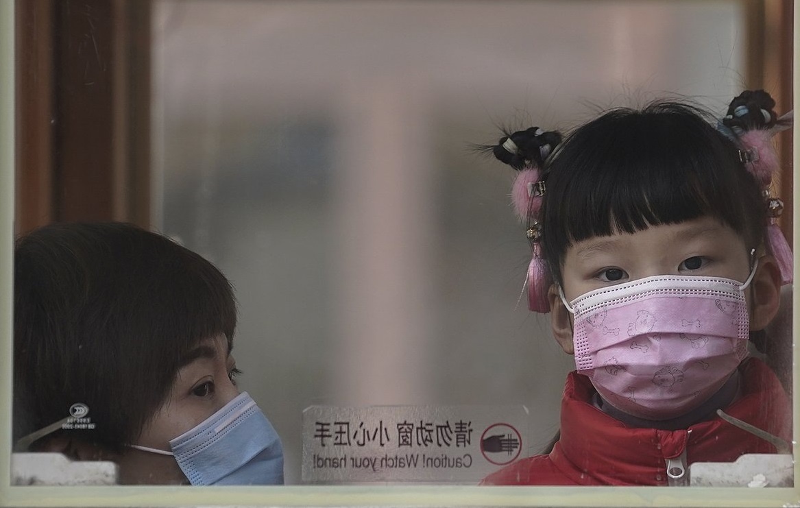 Hanh trinh 4 nam doi lai con sau khi ly hon hinh anh