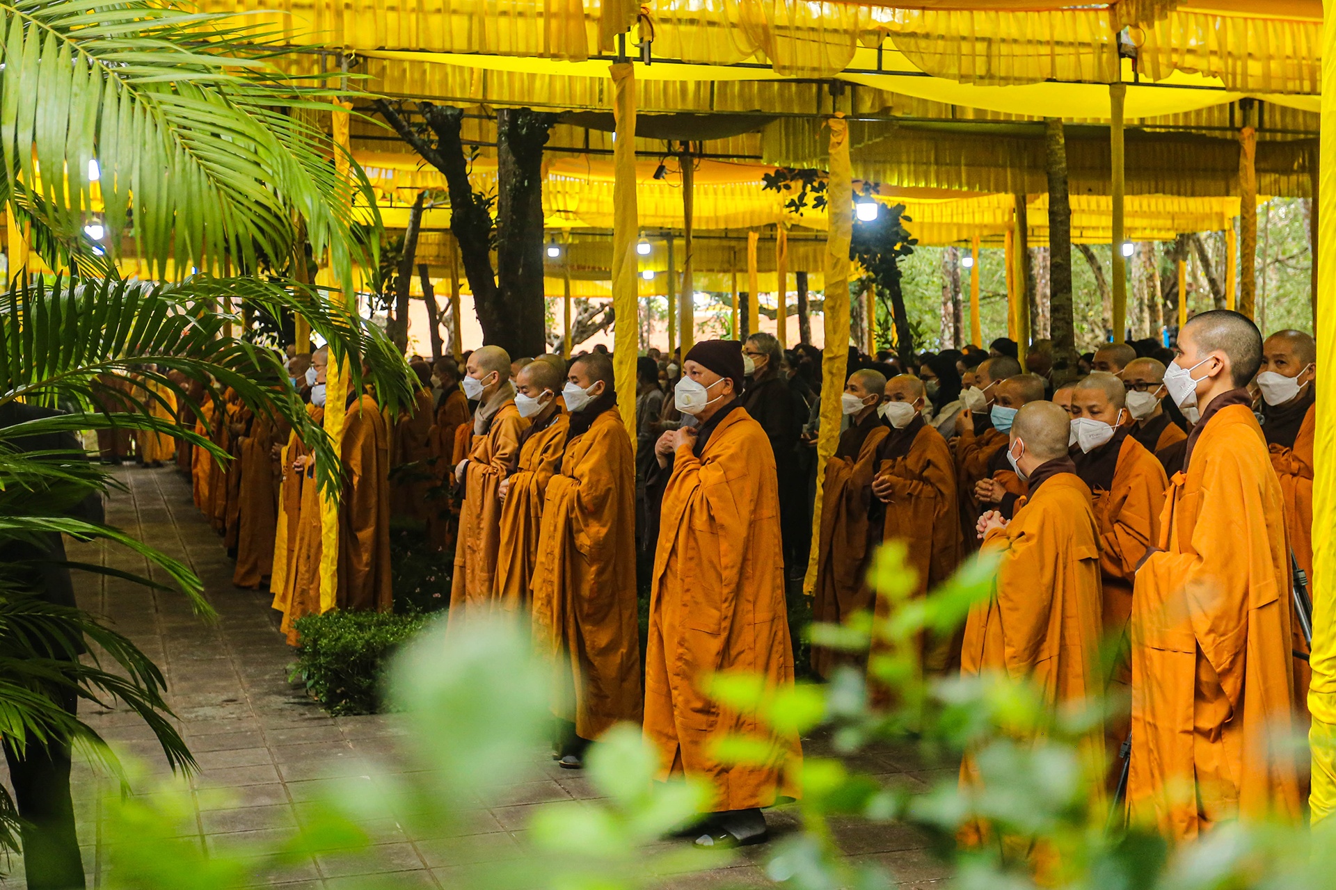 tang le cua thien su Thich Nhat Hanh anh 2