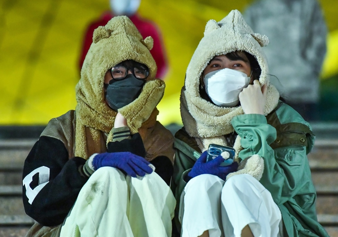 Khong khi lanh tran ve, mien Bac chuyen ret hinh anh