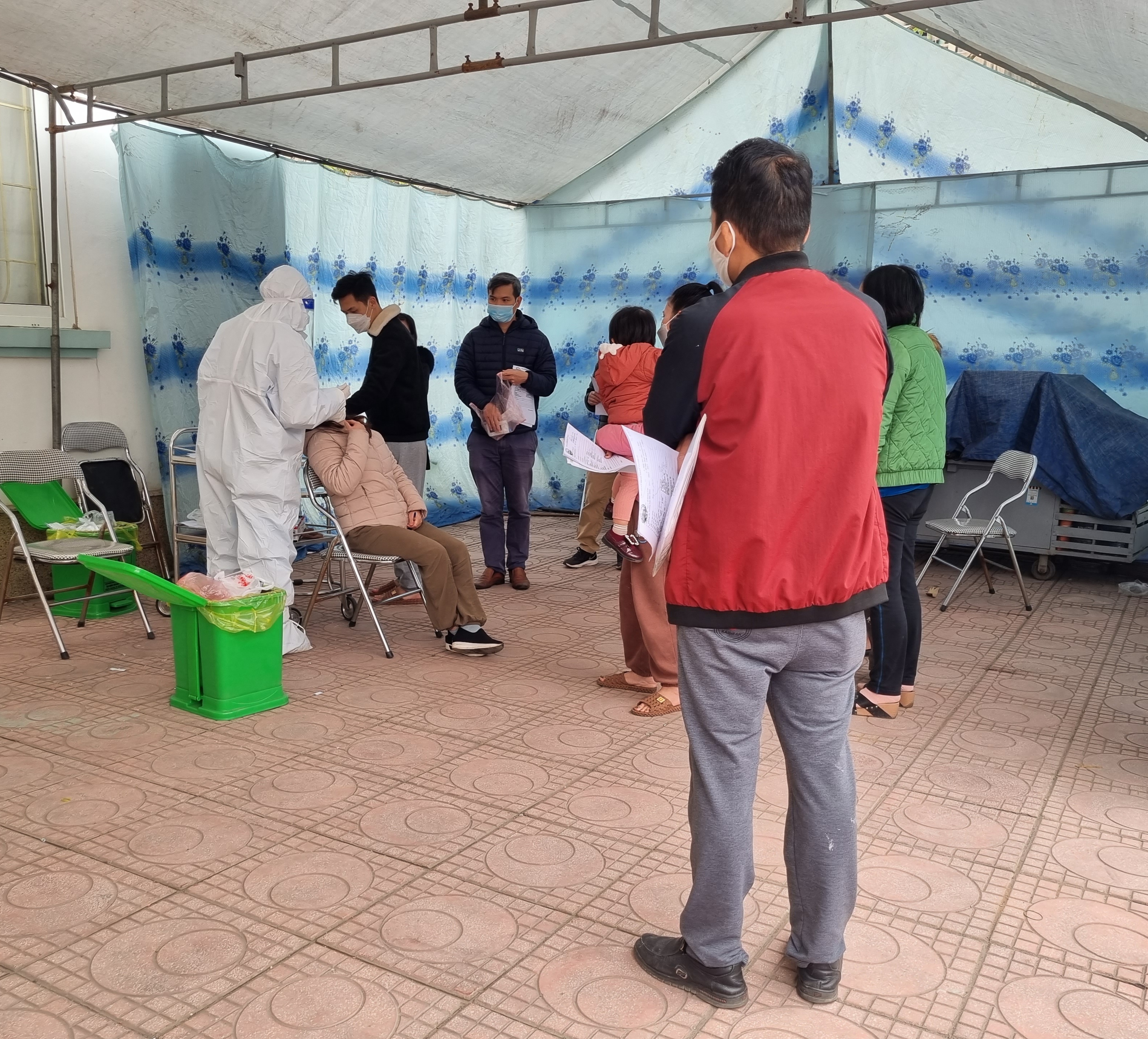 dich Covid-19 o Ha Noi anh 2