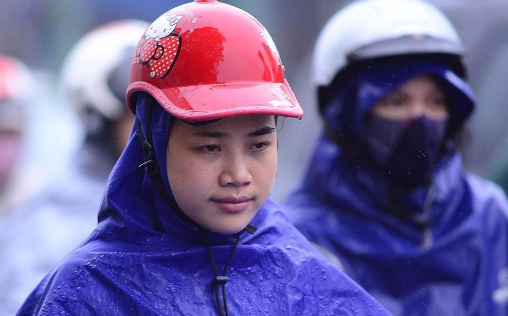 Ha Noi mua lon, giam 10 do C hinh anh