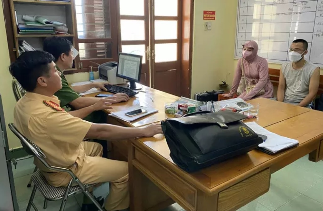 bi kien oan khi giup nguoi tai nan giao thong anh 1