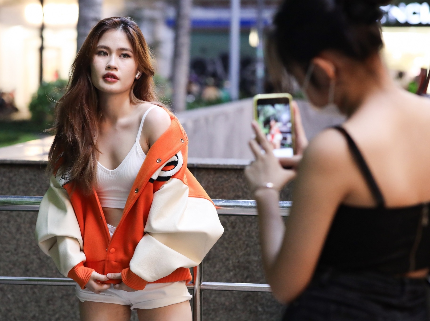 Thoi tiet dien bien xau o nhieu noi trong dip le 30/4 hinh anh