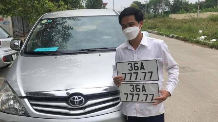 Dang ky lai, chu xe bam trung bien ngu quy 7 hinh anh