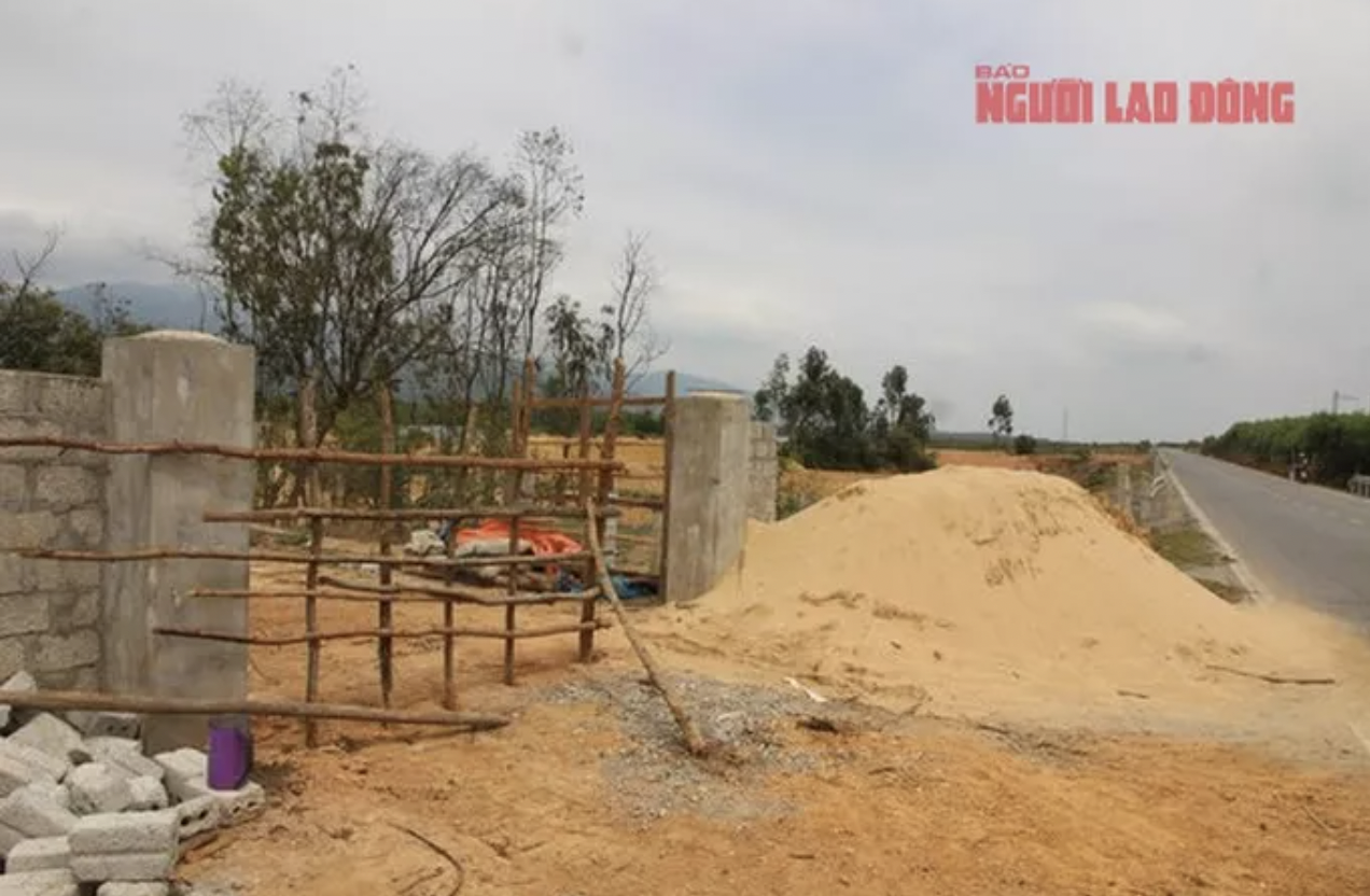 Vo pho bi thu lam chuyen khien ca xa bat binh anh 2