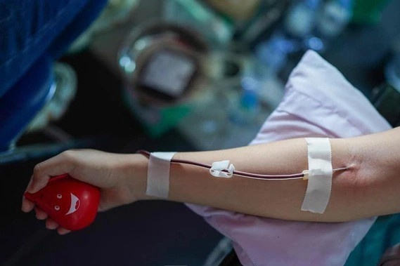 Khan truong lam ro thong tin ‘lam tien’ nguoi hien mau tinh nguyen hinh anh