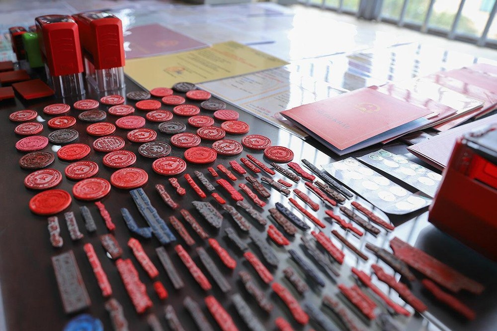 Thu doan gia con dau cua Thu tuong de lua doanh nghiep hinh anh