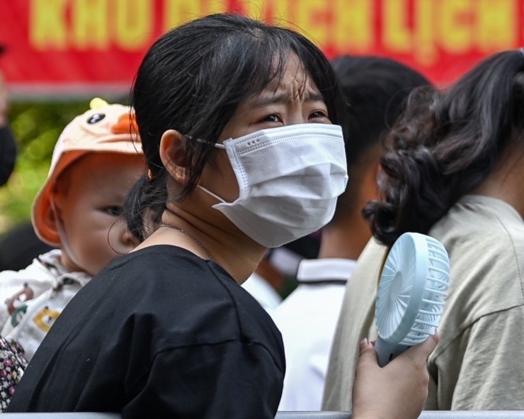 Chi so nong buc tai Ha Noi o muc nguy hiem hinh anh