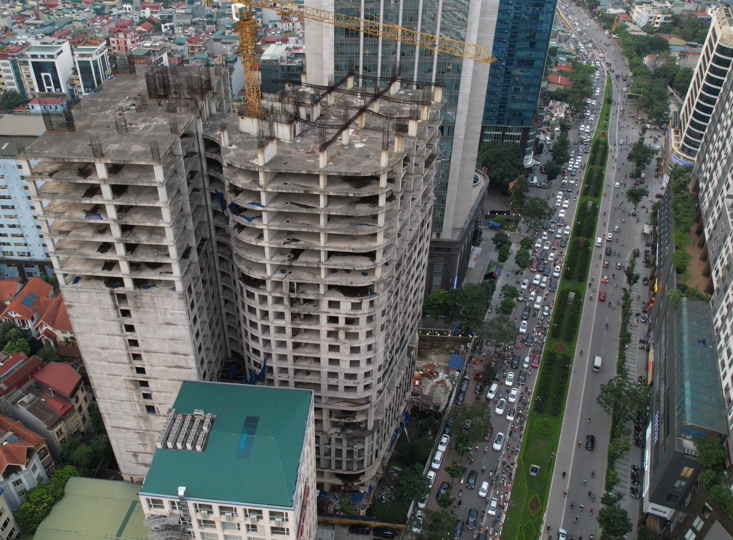 Nhung chu dau tu lien quan du an sai pham o duong Le Van Luong hinh anh