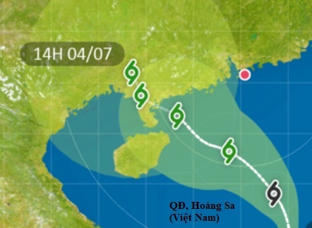 Ap thap nhiet doi dang manh len thanh bao, mien Bac mua lon hinh anh