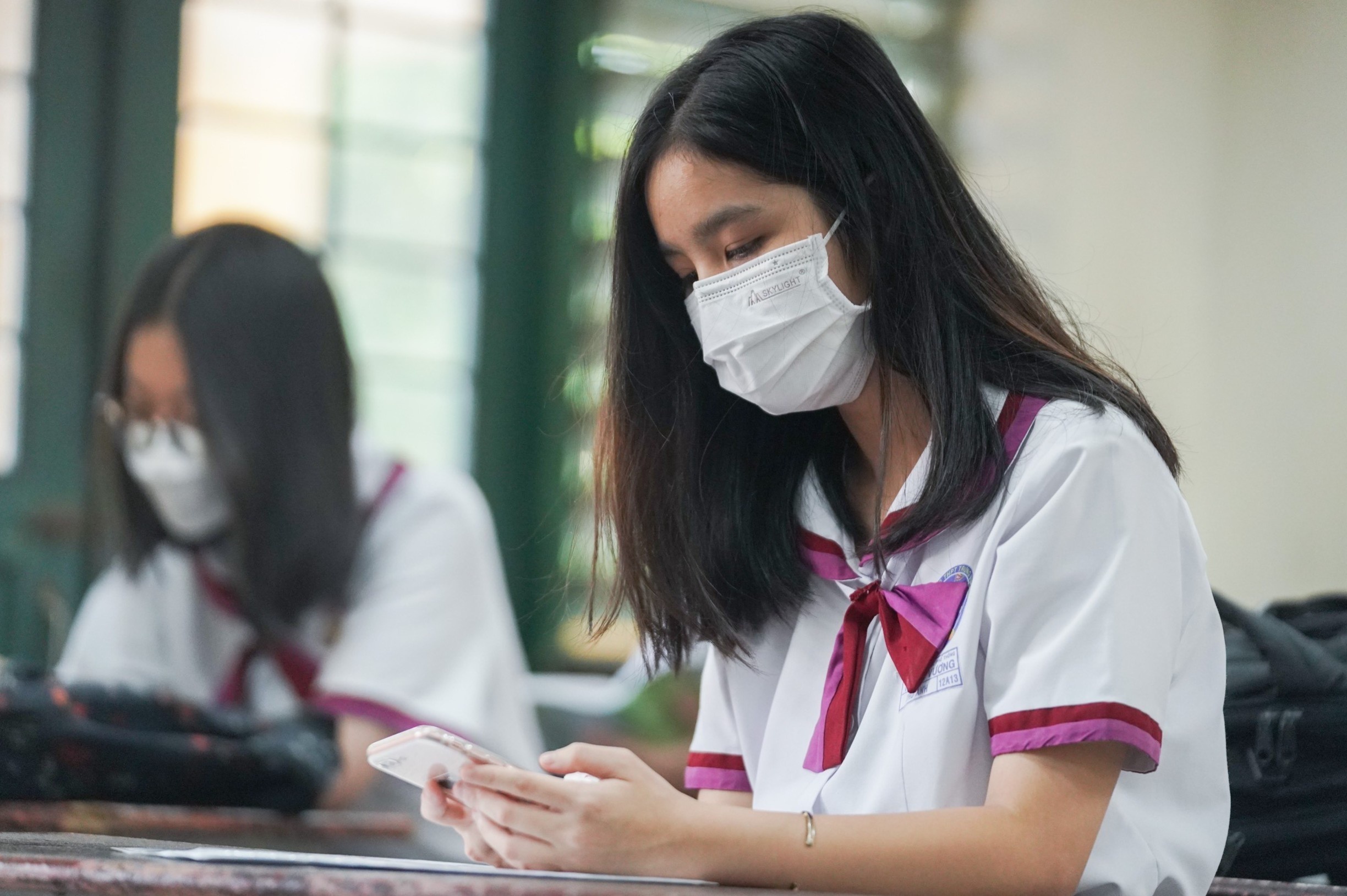 HDND Ha Noi xem xet thong qua muc tran hoc phi hinh anh