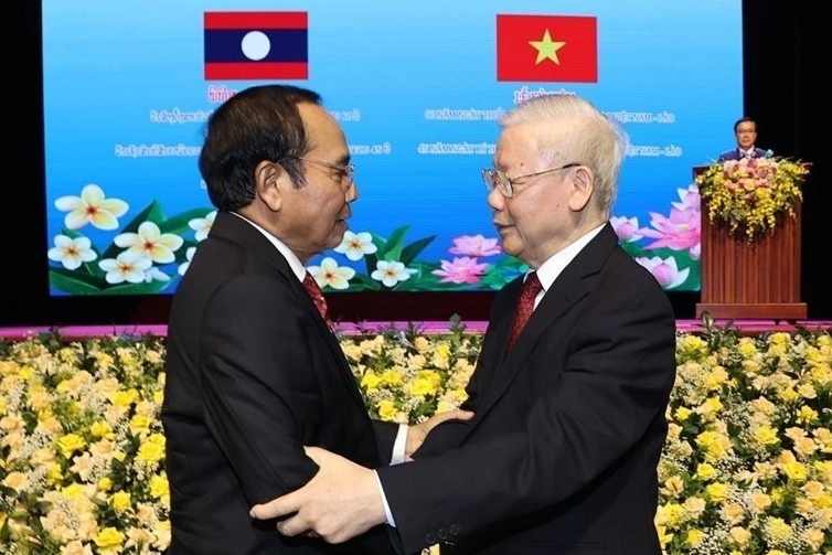 Le ky niem 60 nam Ngay thiet lap quan he ngoai giao Viet Nam - Lao hinh anh