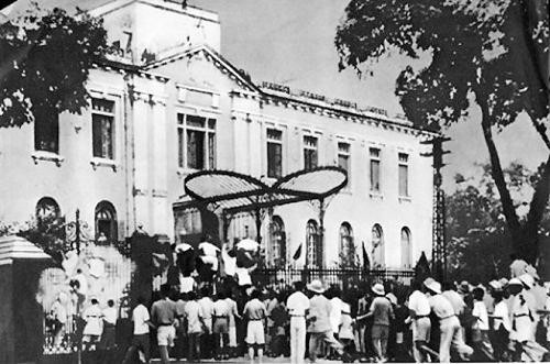 tuyen ngon doc lap anh 1