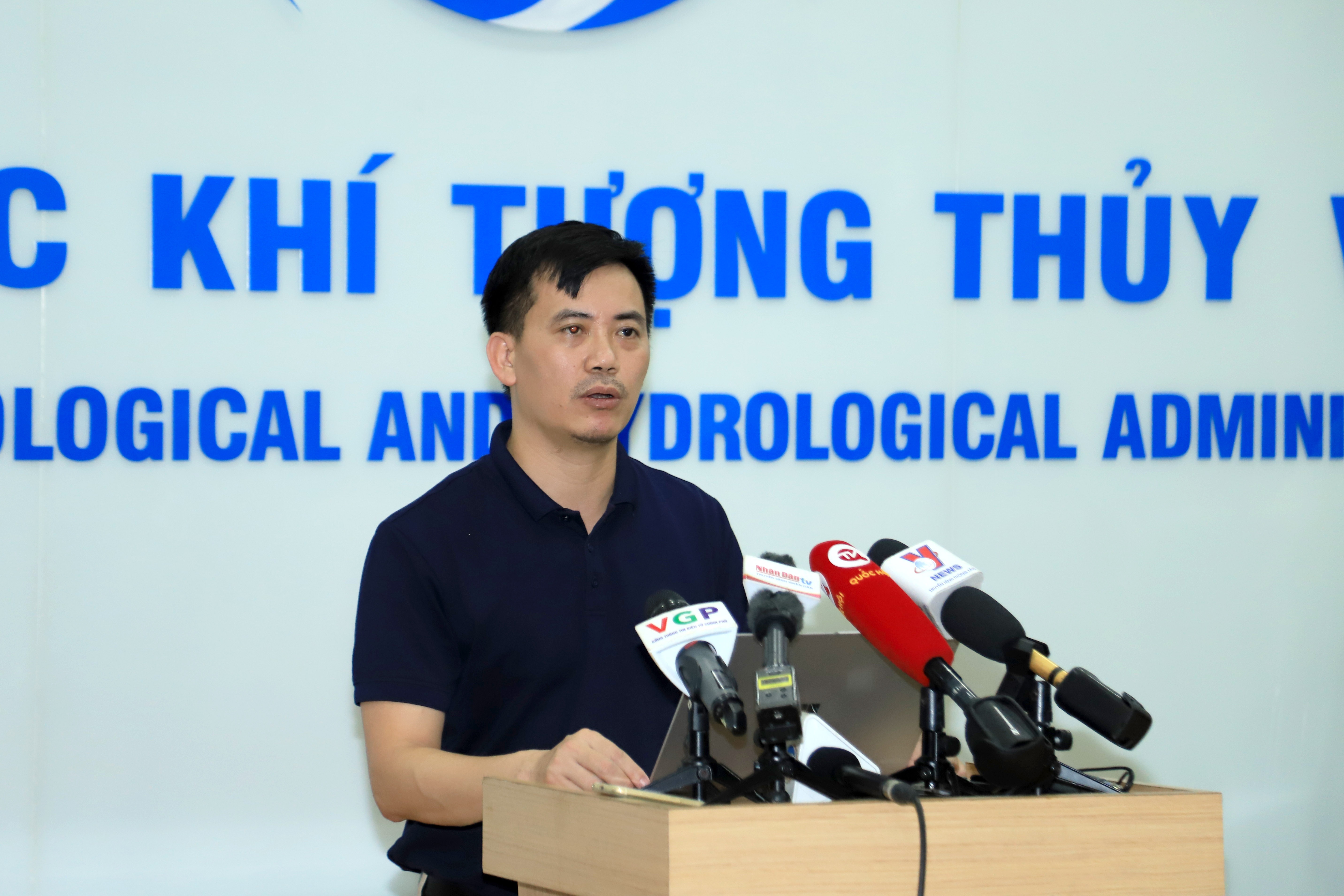 bao Noru tren Bien Dong anh 3