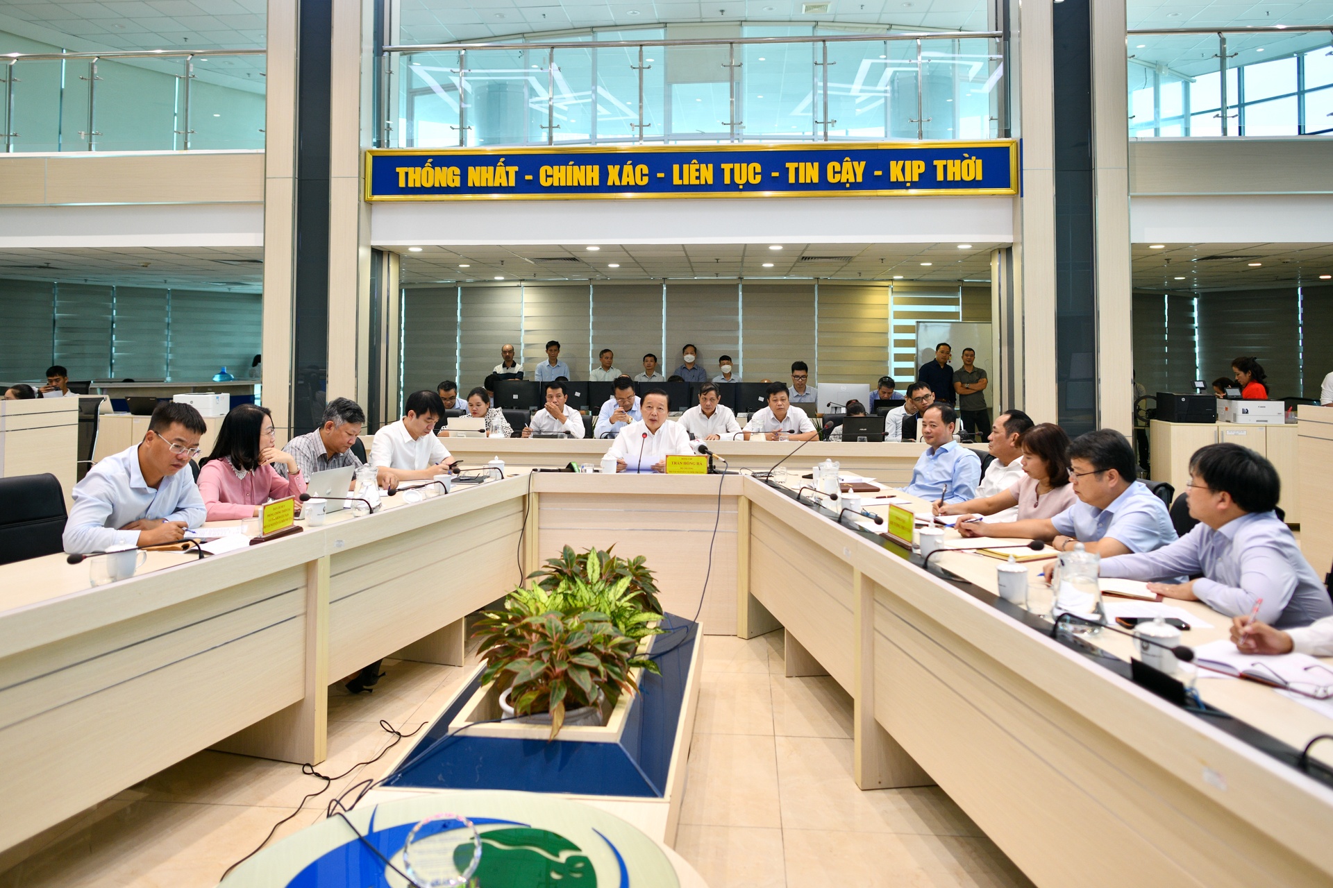 bao Noru tren Bien Dong anh 2