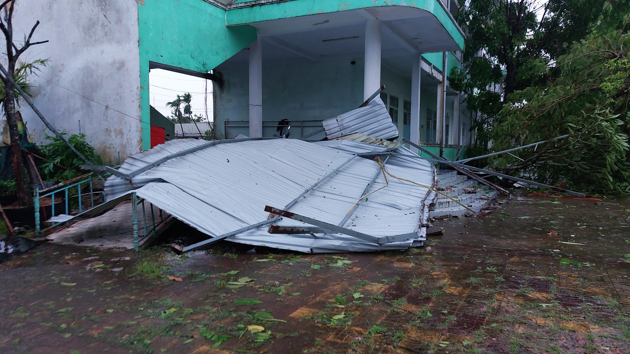 bao Noru vao mien Trung anh 1