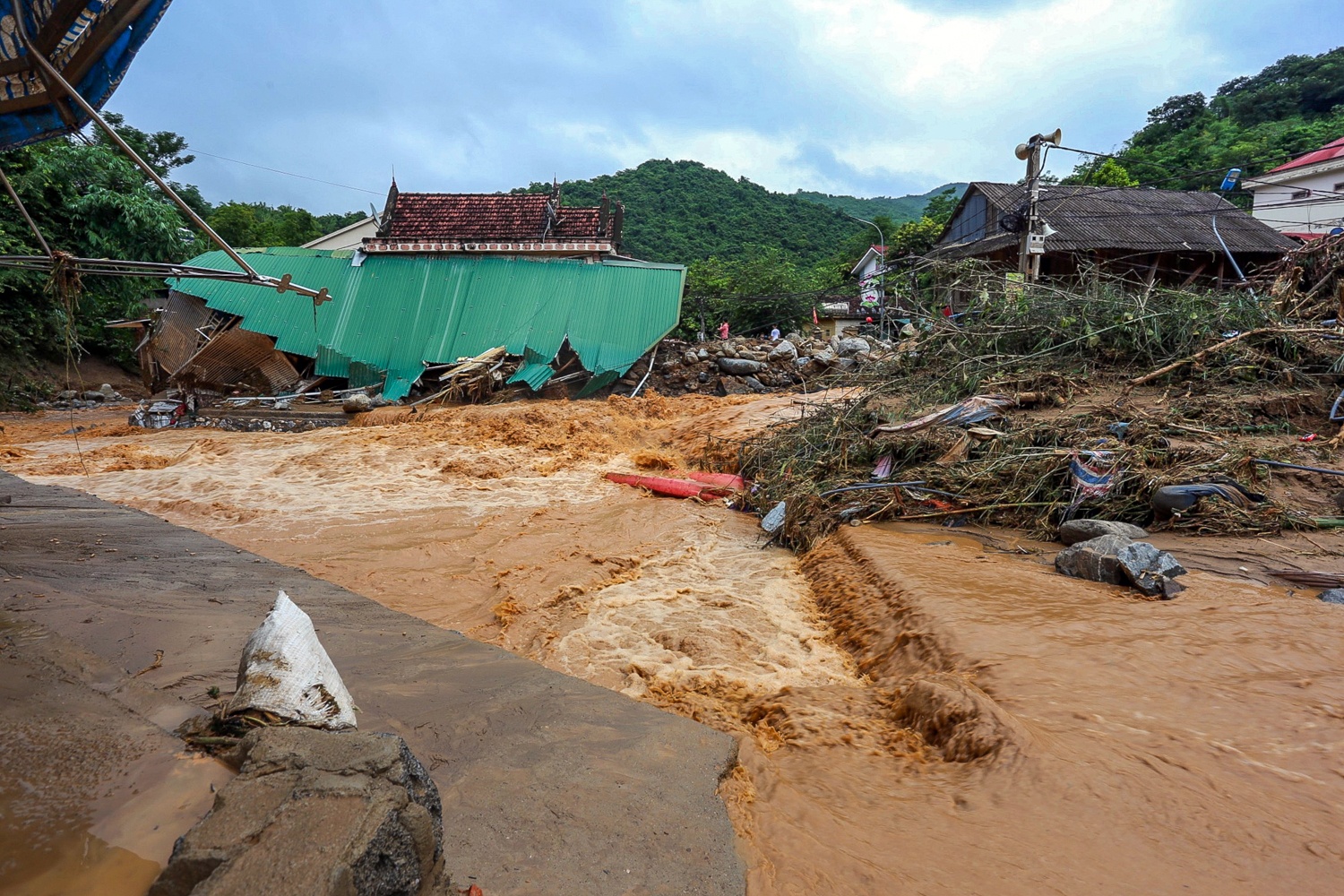Lu quet o Nghe An anh 5