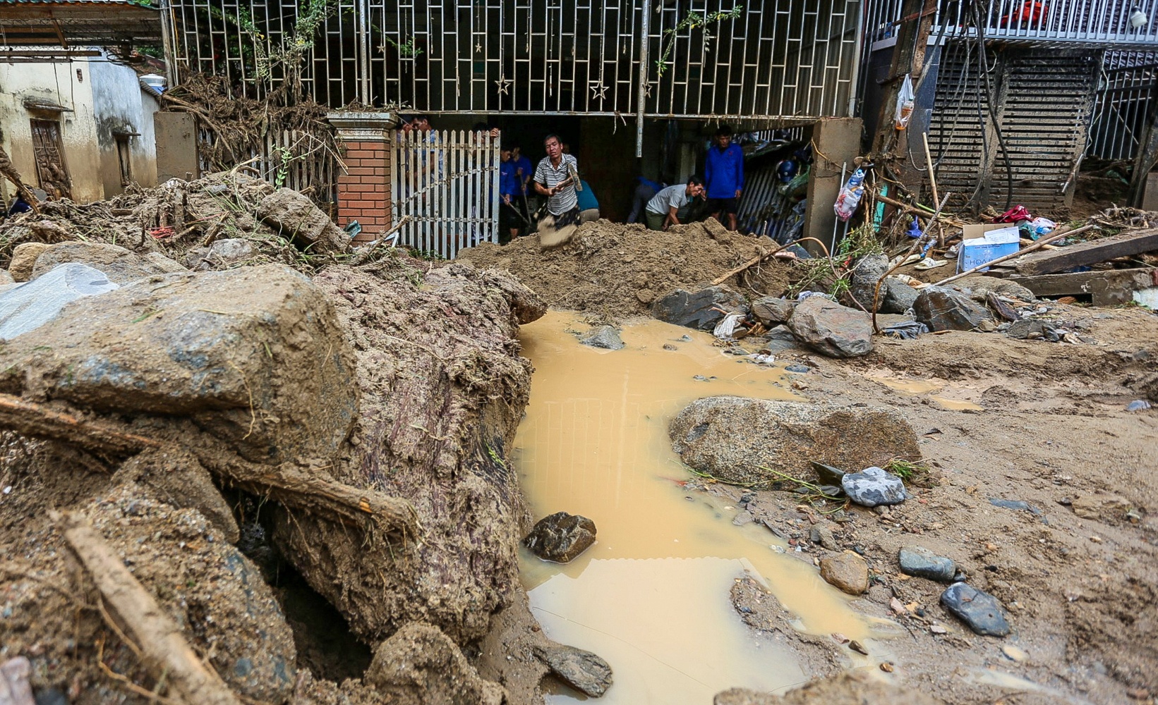 Lu quet o Nghe An anh 7