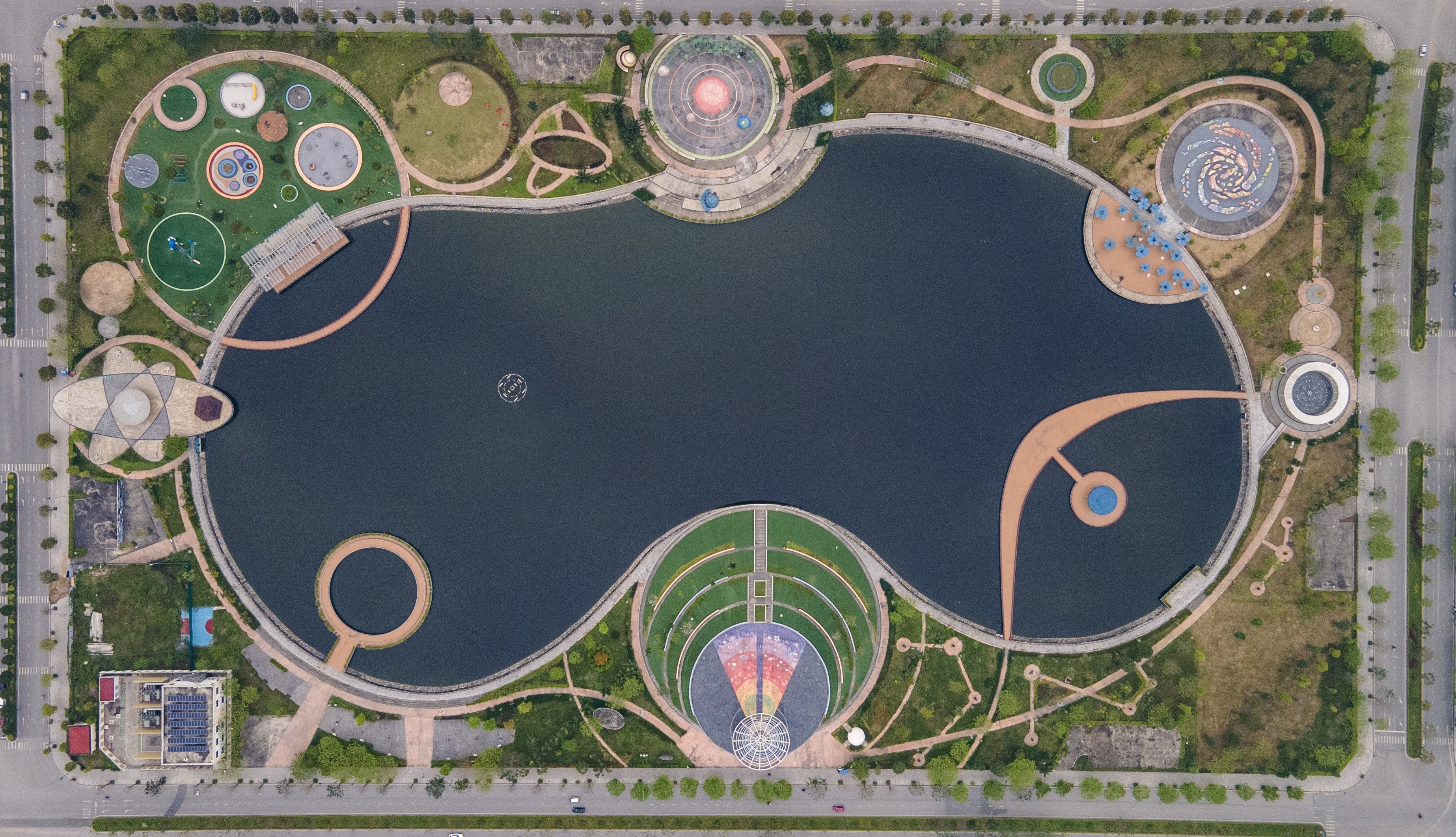 cong vien Thien Van Hoc anh 2