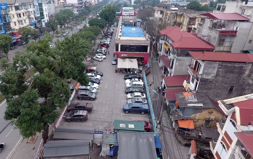 thu phi oto noi do anh 2