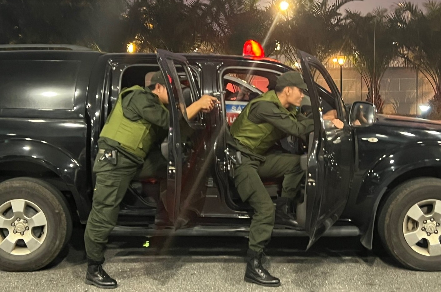 dien tap san bay anh 1