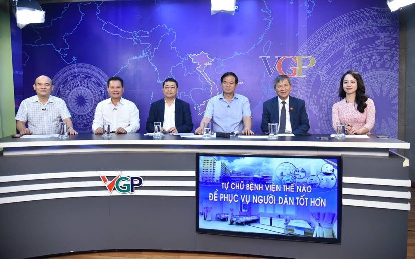 benh vien tu chu anh 2