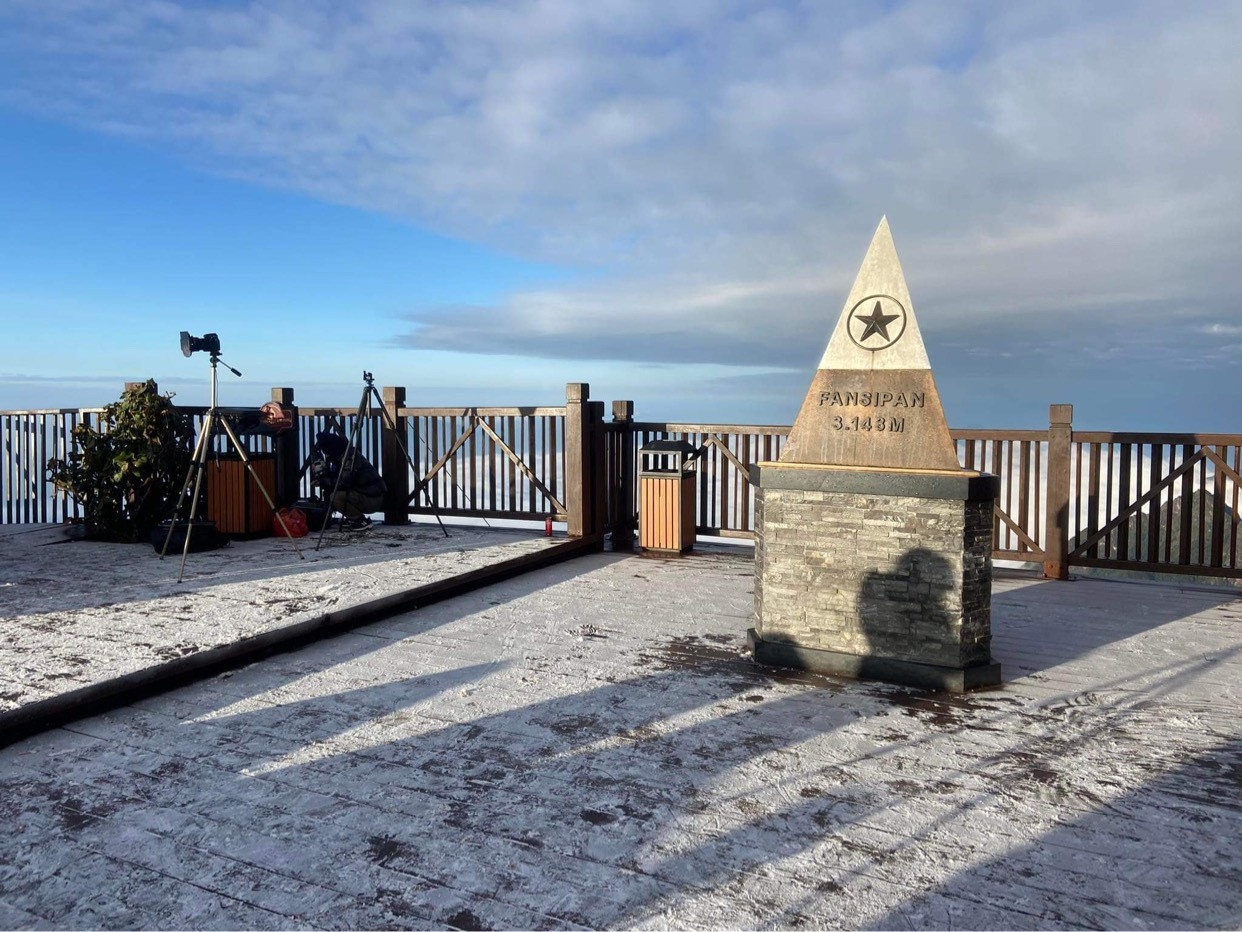 bang gia dinh Fansipan anh 1