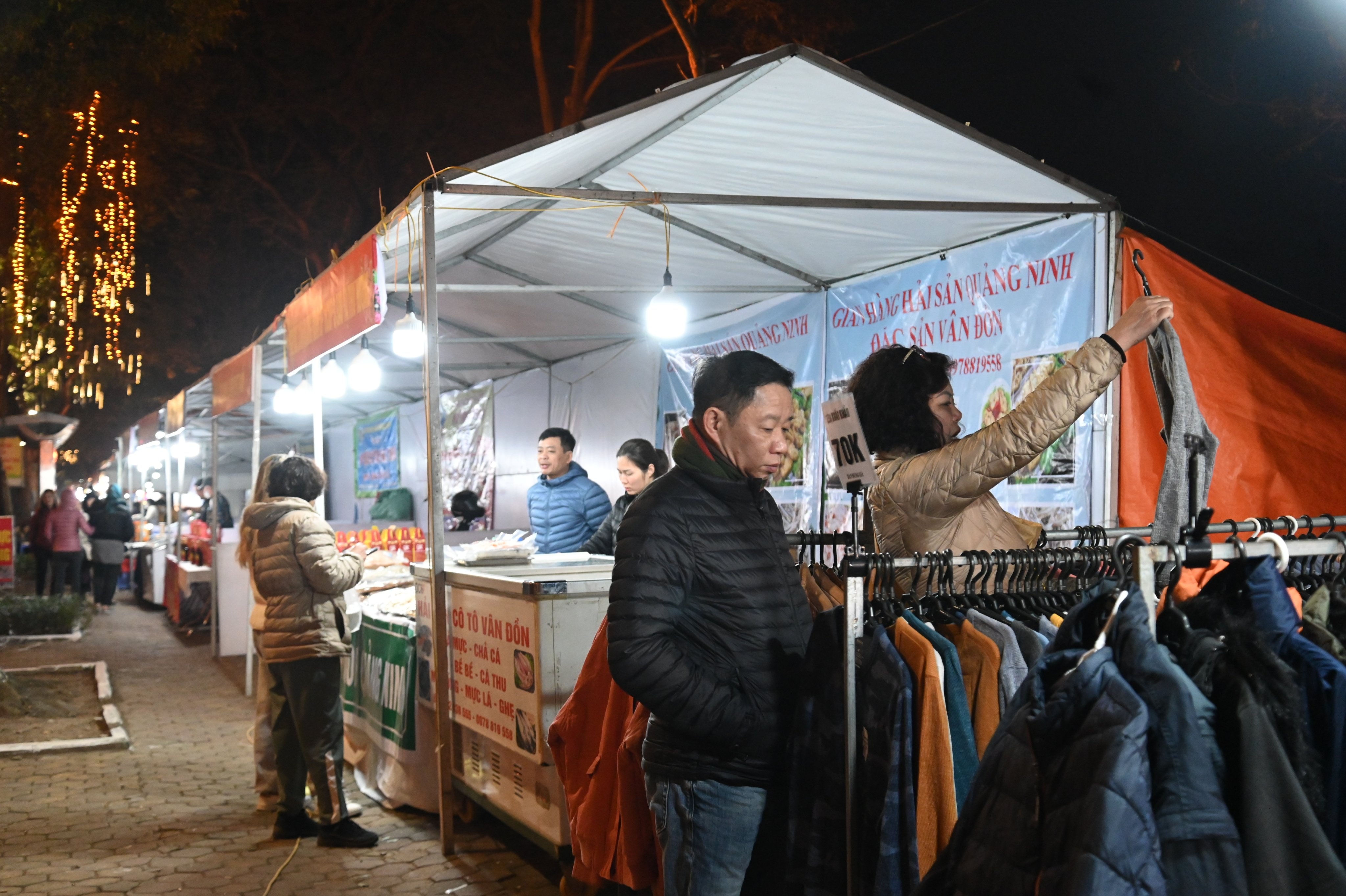 Pho di bo Tran Nhan Tong vua khai truong da bien thanh hoi cho hinh anh