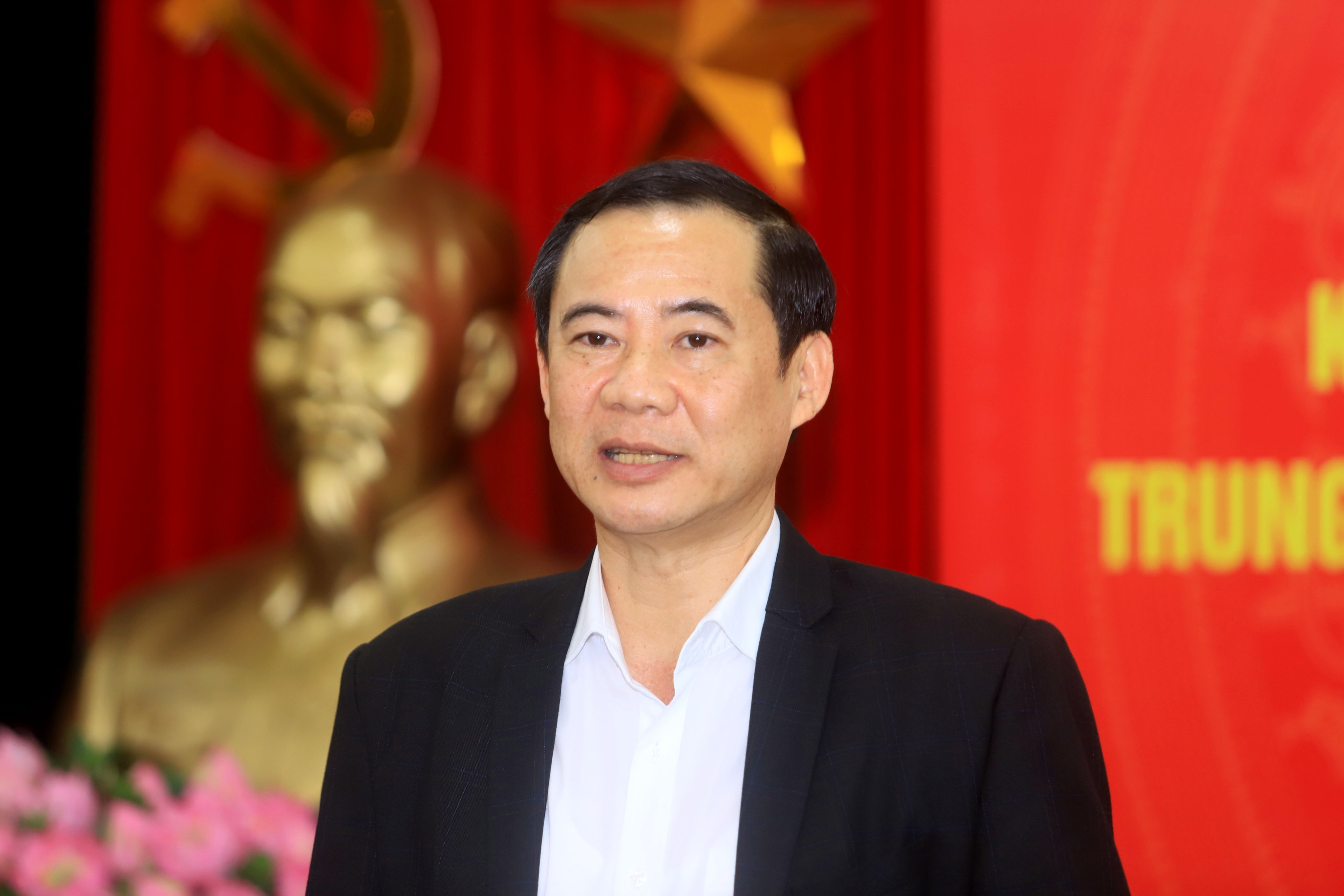 Vu an o Cuc Dang kiem la 'co to chuc, khong phai tham nhung vat' hinh anh