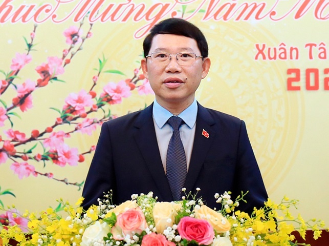 Ky luat Chu tich tinh va nhieu lanh dao Bac Giang hinh anh